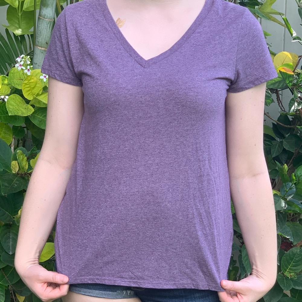 Purple v neck t
